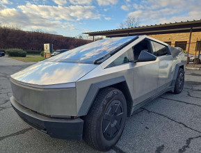 Tesla Cybertruck 2024 - 1 | kz.bex-auto.com