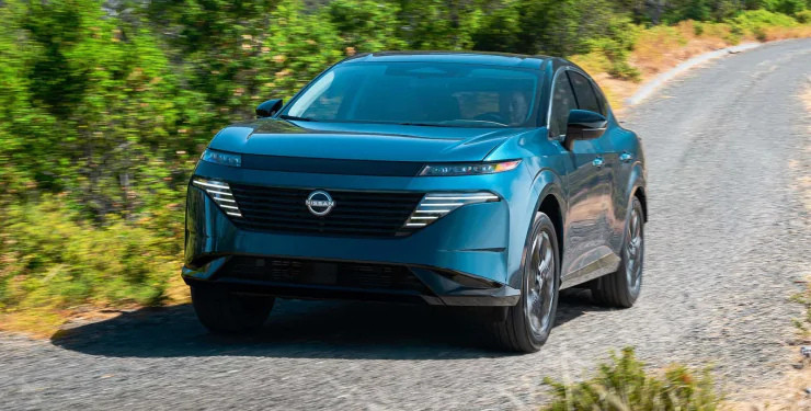 Новый Nissan Murano 2025: кардинальные изменения в дизайне, технологии и мощности