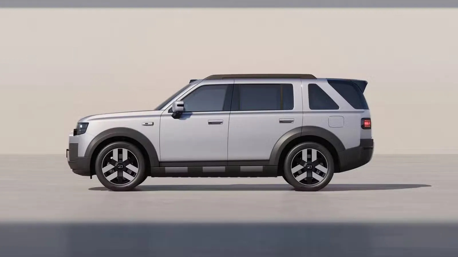 Freelander 8 46 дюймдік экранмен және электр қуатымен 220 км-ден астам жүріс қорымен жабдықталды.