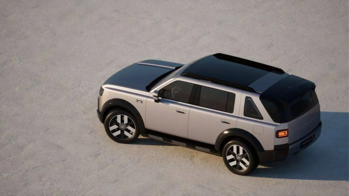 Freelander 8 46 дюймдік экранмен және электр қуатымен 220 км-ден астам жүріс қорымен жабдықталды.