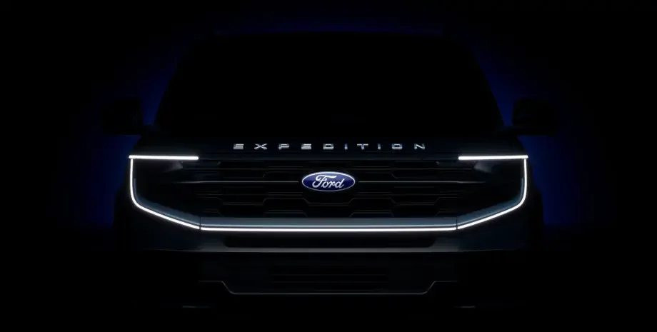 Самый большой внедорожник Ford показали до премьеры