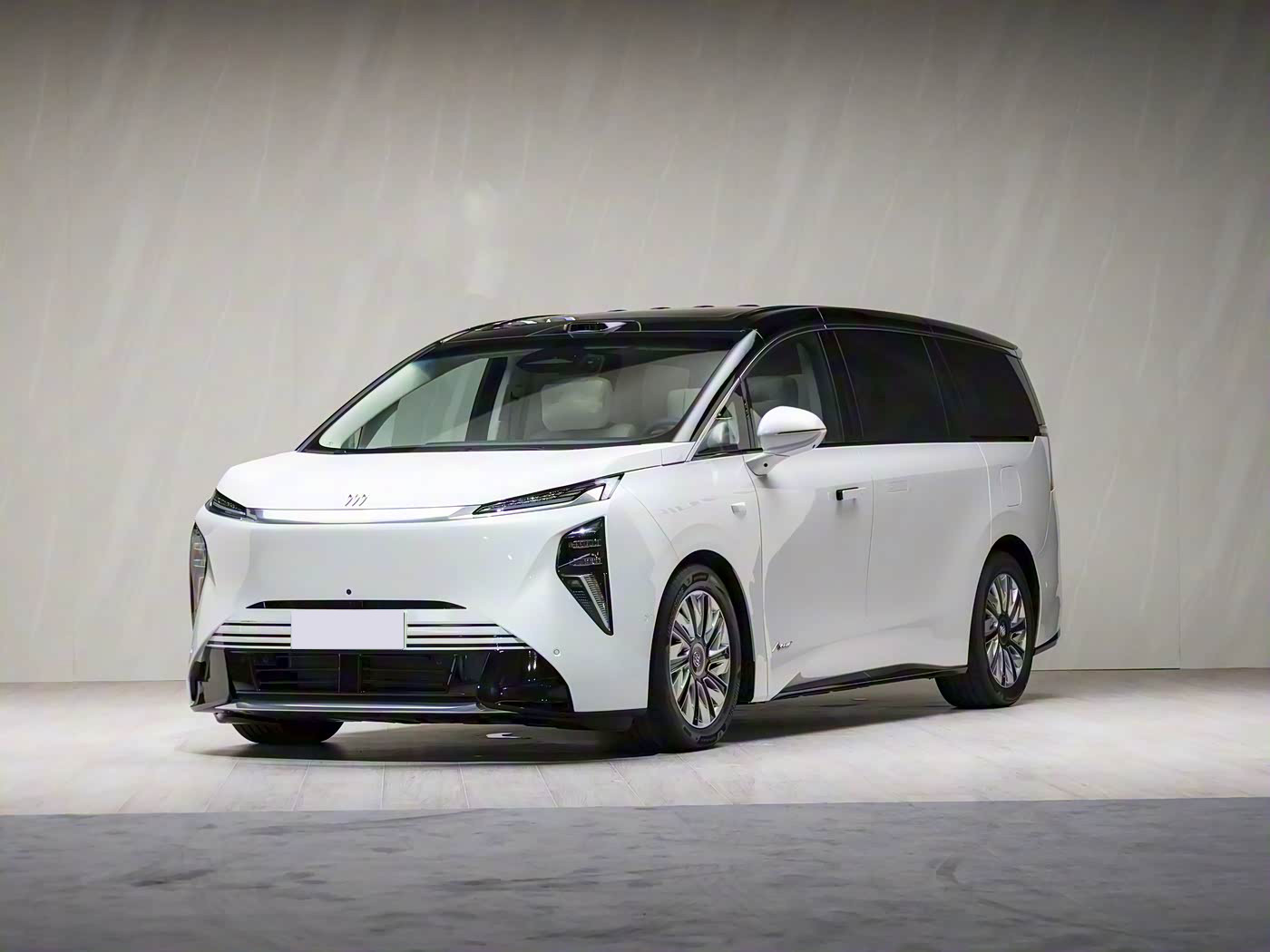 Buick представил в Китае новый Electra Encasa: семейный минивэн с запасом хода до 1320 км | kz.bex-auto.com