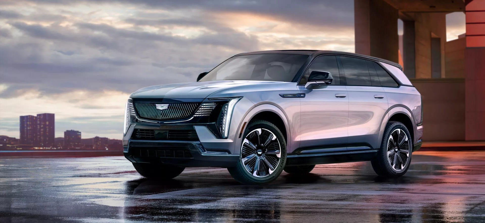 Cadillac Escalade IQ: нова ера розкоші на електротязі ⚡️ Свіжі новини про світ електромобілів на сайті IONITY🌍