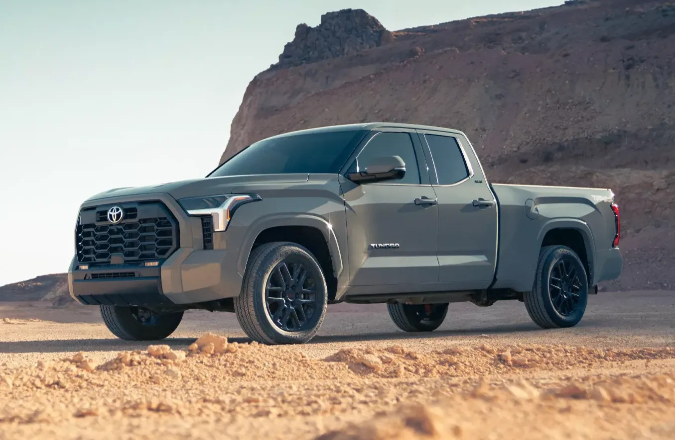 Toyota Tundra Hybrid i-FORCE MAX в Казахстане: конец эпохи V8 или новая эра надежности? | kz.bex-auto.com