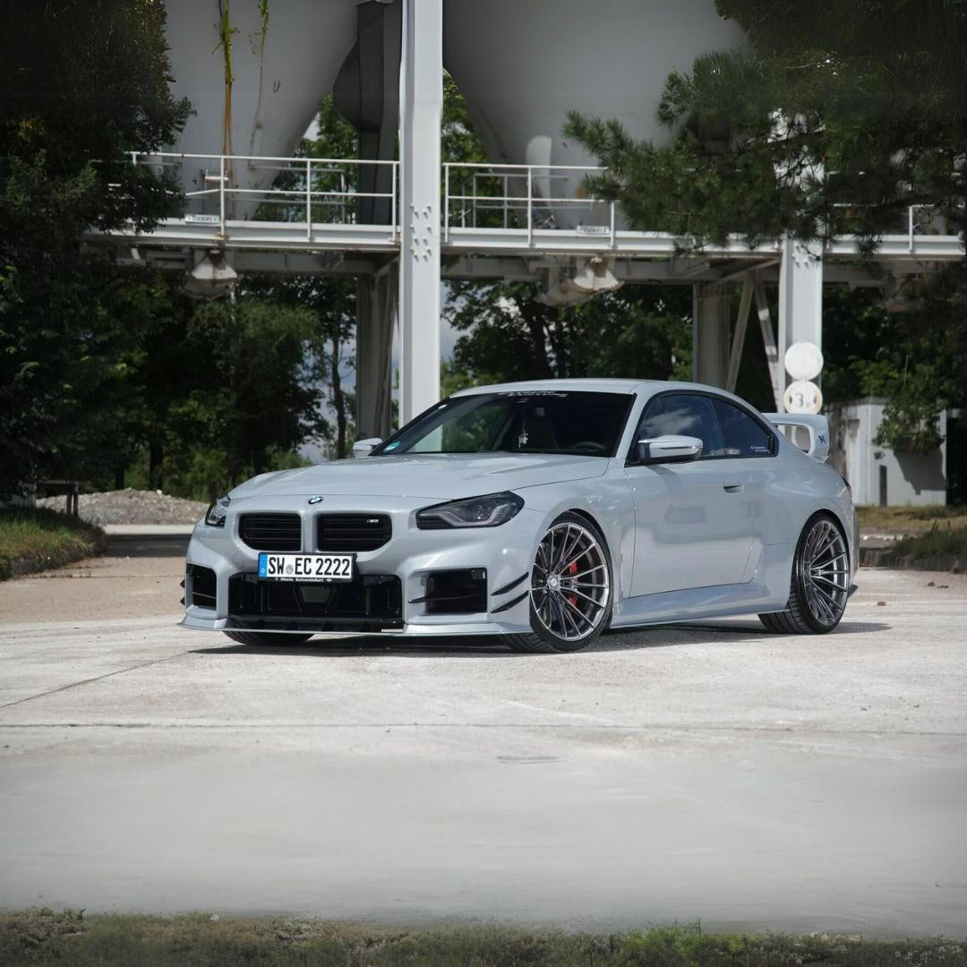 Представлена заряженная BMW M2, которая оказалась мощнее BMW M4 Competition