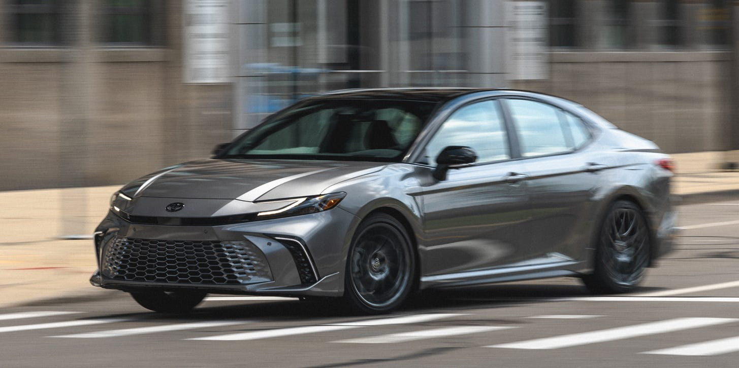 Toyota Camry из США vs Местный рынок Camry — культовый автомобиль в Казахстане - 1 Toyota Camry из США vs Местный рынок Camry — культовый автомобиль в Казахстане - 1 | kz.bex-auto.com