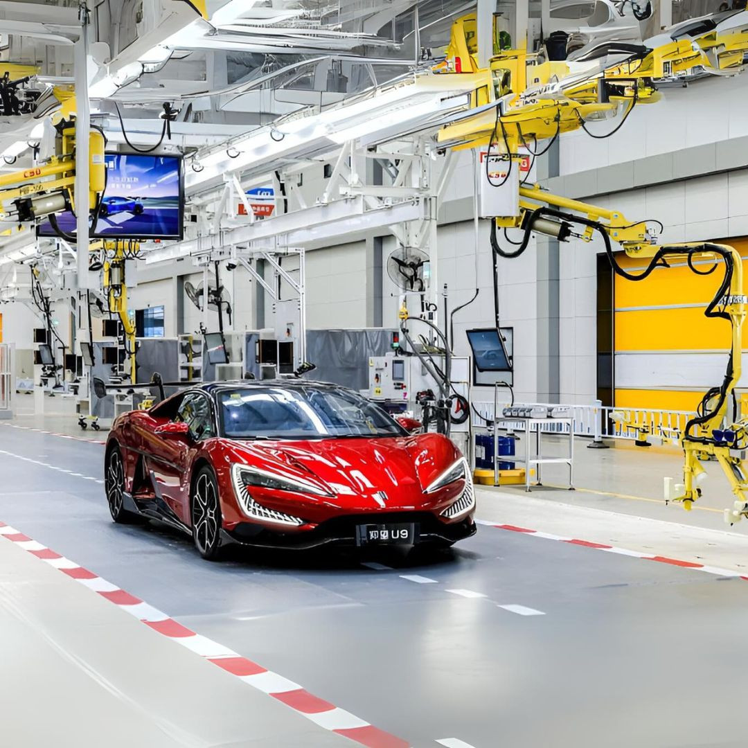 BYD's Yangwang U9 завершил шесть месяцев тестирования на Нюрбургринге и готовится к доставке