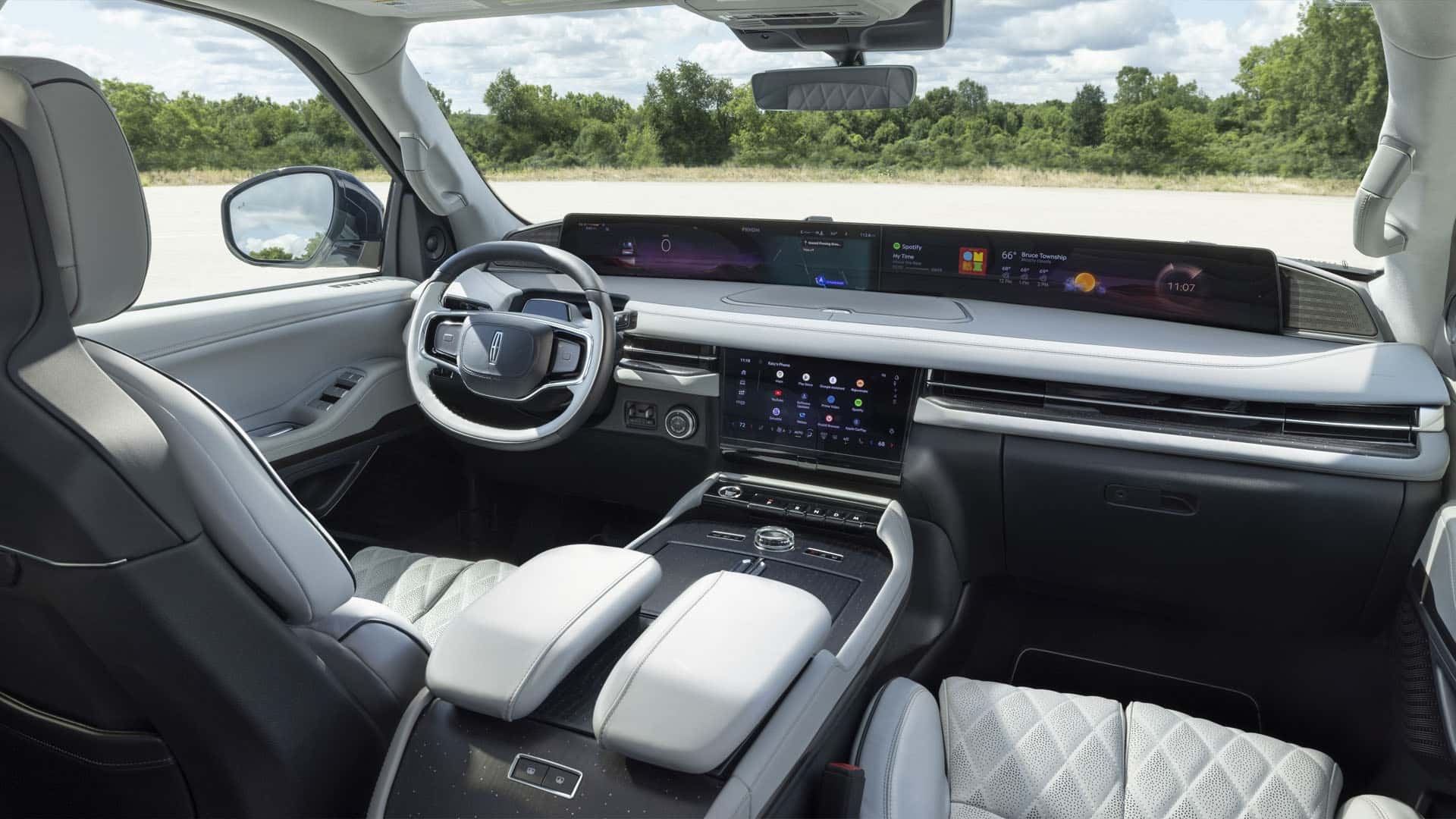 Концерн Ford представил новый Lincoln Navigator 2025 модельного года