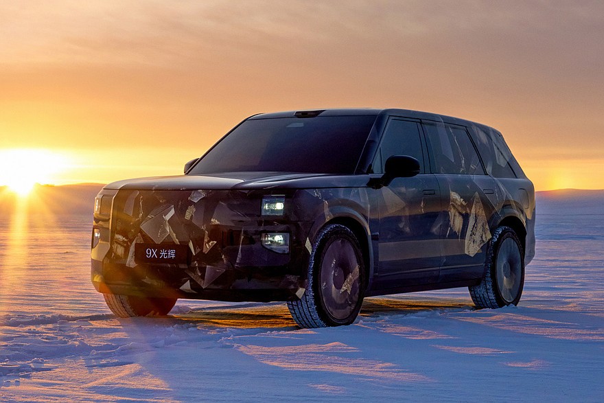 Zeekr 9X Grand: роскошный флагманский кроссовер с гибридной установкой и передовыми технологиями