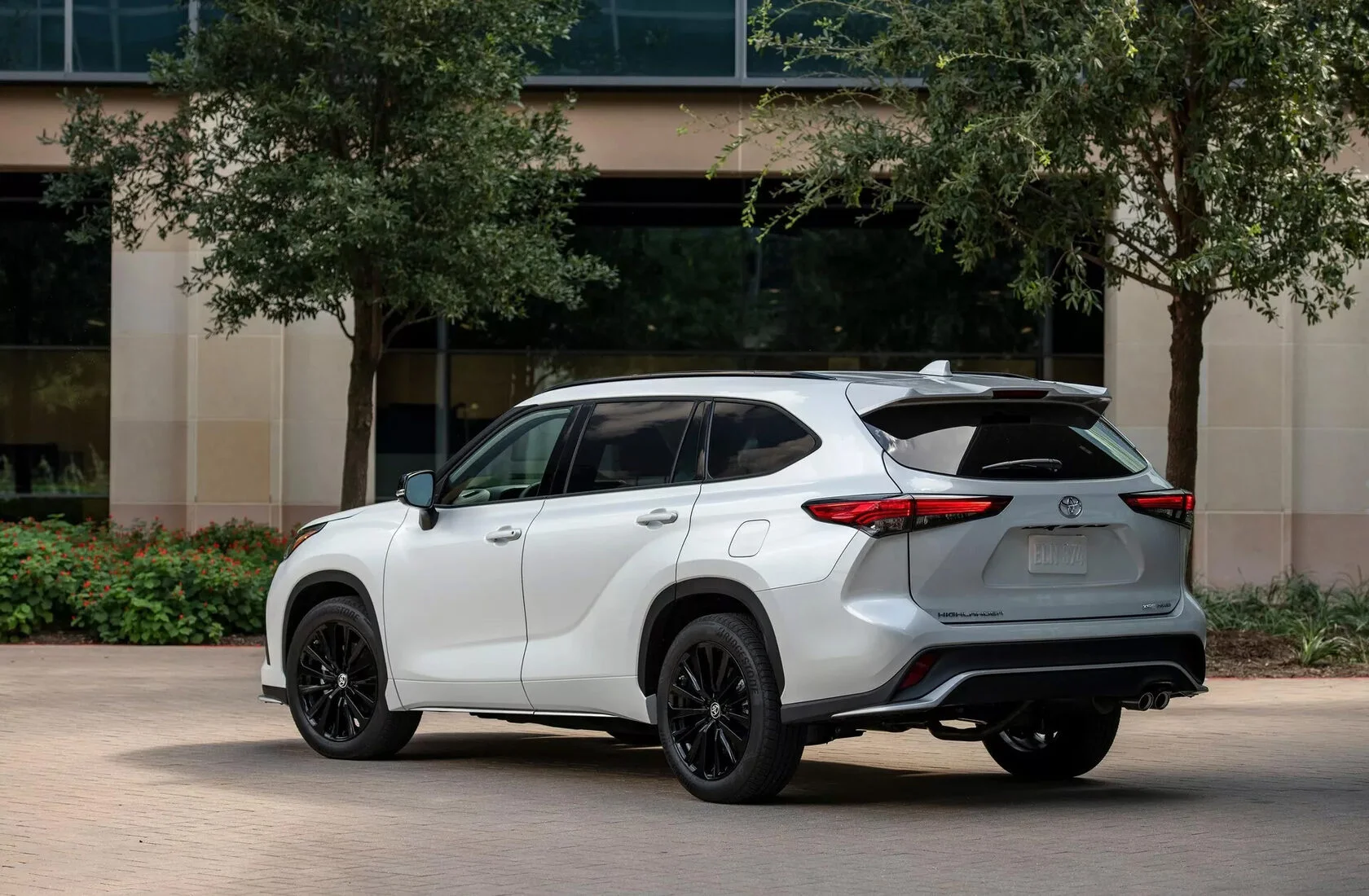 Представлен Toyota Highlander 2025