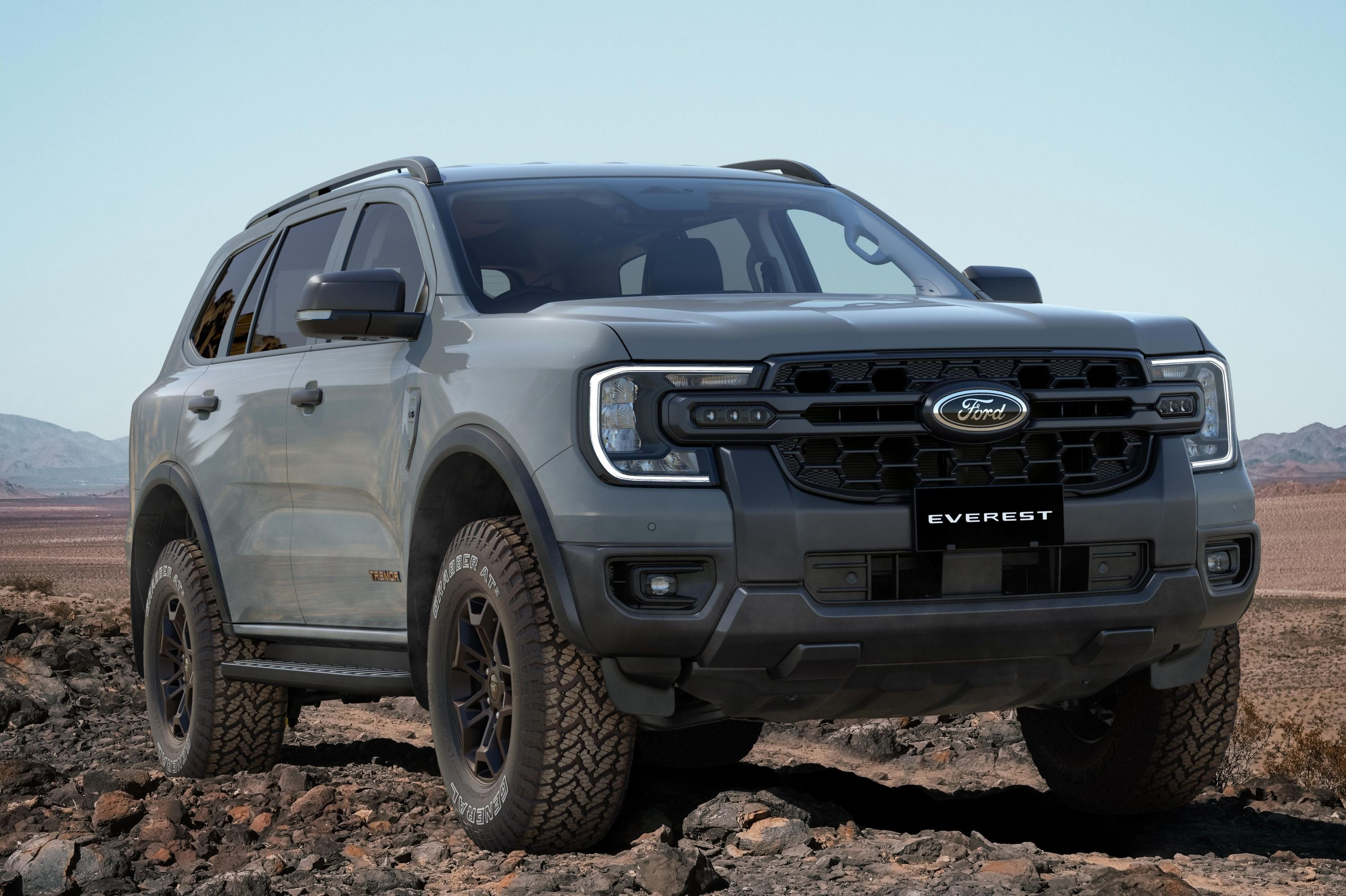 Новый Ford Everest 2025: изменения в комплектациях, цены и новые возможности
