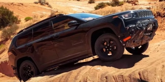 Jeep готовит новую версию Cherokee Trailhawk с улучшенными возможностями для бездорожья
