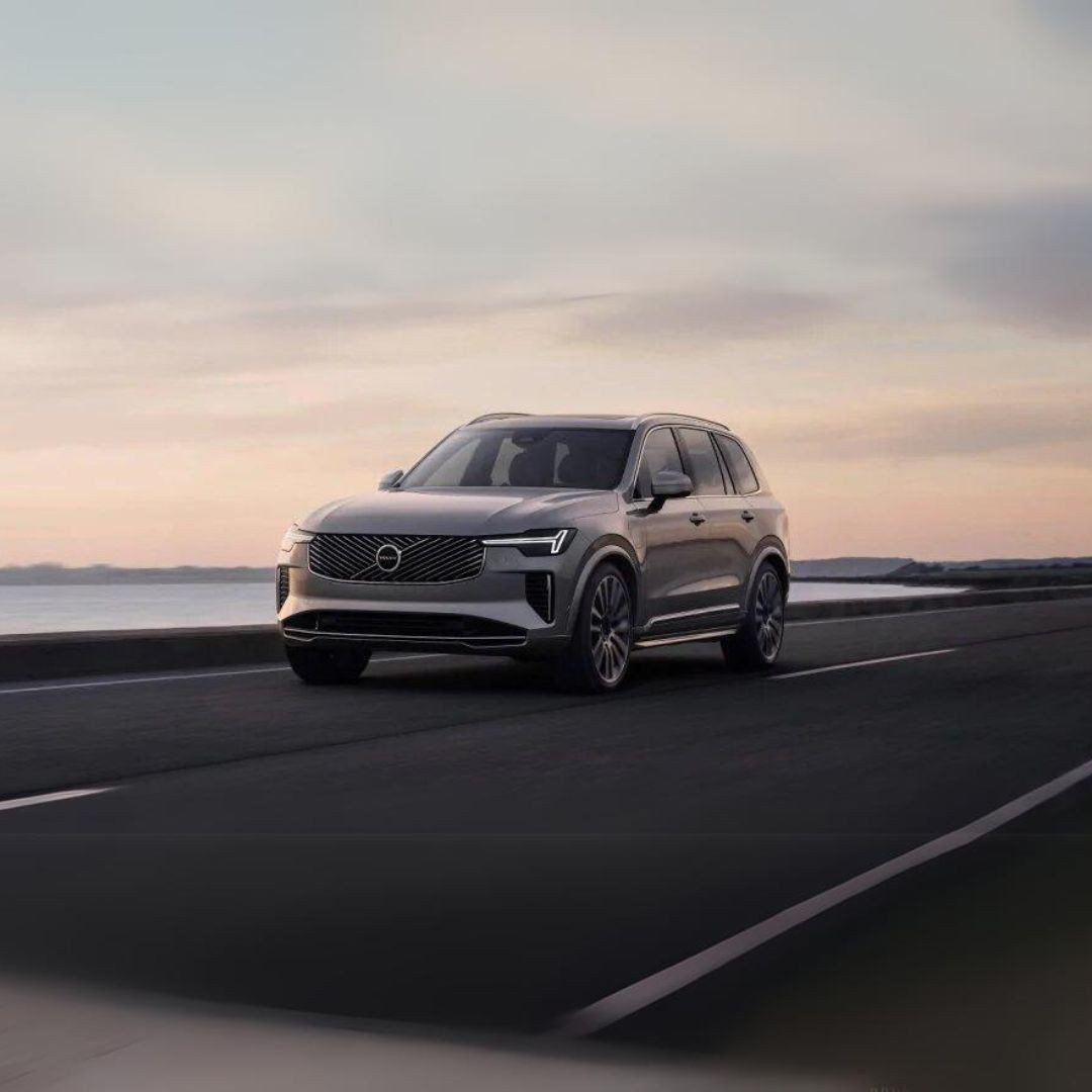 Презентован новый Volvo XC90 2025: как изменился премиальный кроссовер