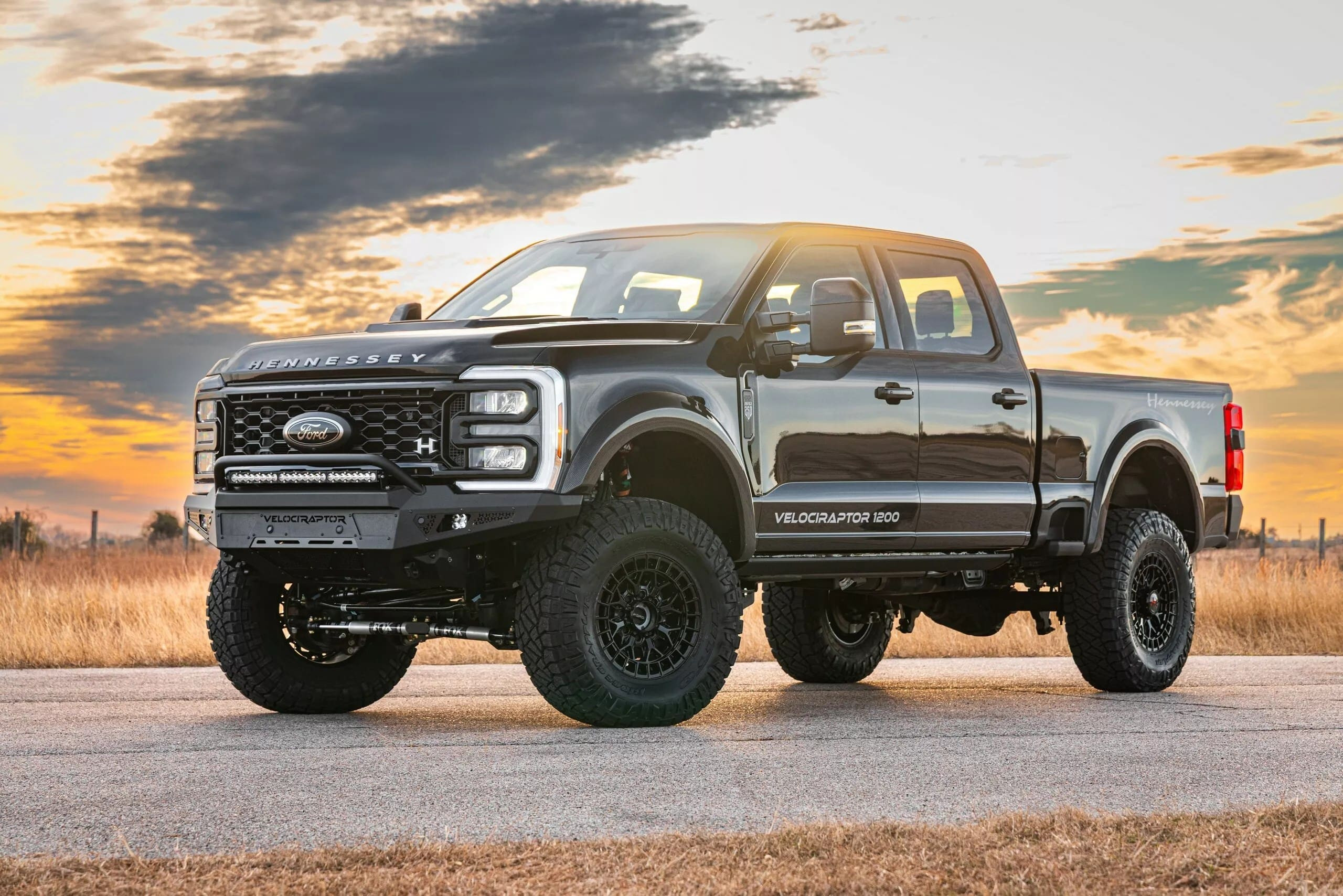 Ford F-250 VelociRaptor 1200 от Hennessey: дизельный монстр для бездорожья - 2 | kz.bex-auto.com