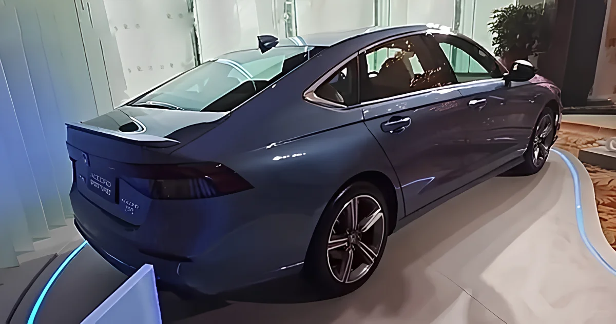 Новая Honda Accord 2025 засветилась за полгода до премьеры