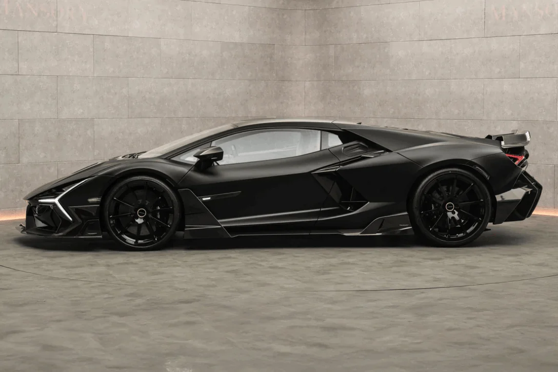 Карбоновый шедевр и 1070 сил: Lamborghini представила новый экстремальный суперкар