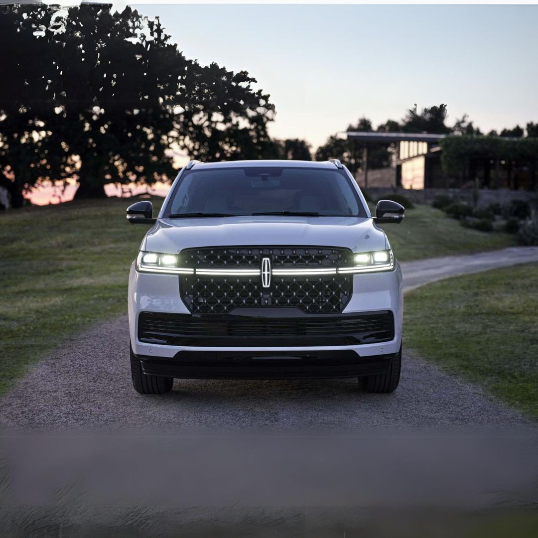 Концерн Ford представил новый Lincoln Navigator 2025 модельного года