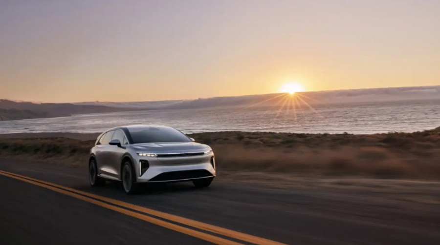 Електричний Lucid Gravity отримав рекордний запас ходу