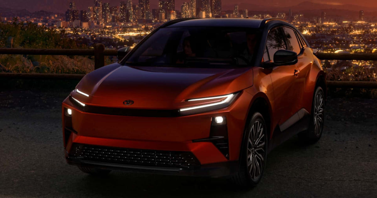 Электрический стиль: Toyota C-HR 2026 — купе-кроссовер нового поколения - 1 Электрический стиль: Toyota C-HR 2026 — купе-кроссовер нового поколения - 1 | kz.bex-auto.com