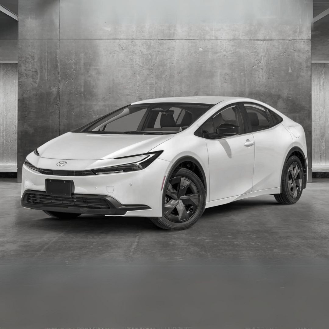 «Доказательство того, что это инженерное чудо». Новый Toyota Prius проезжает до 1700 км на полном баке с расходом 2,5 л/100 км