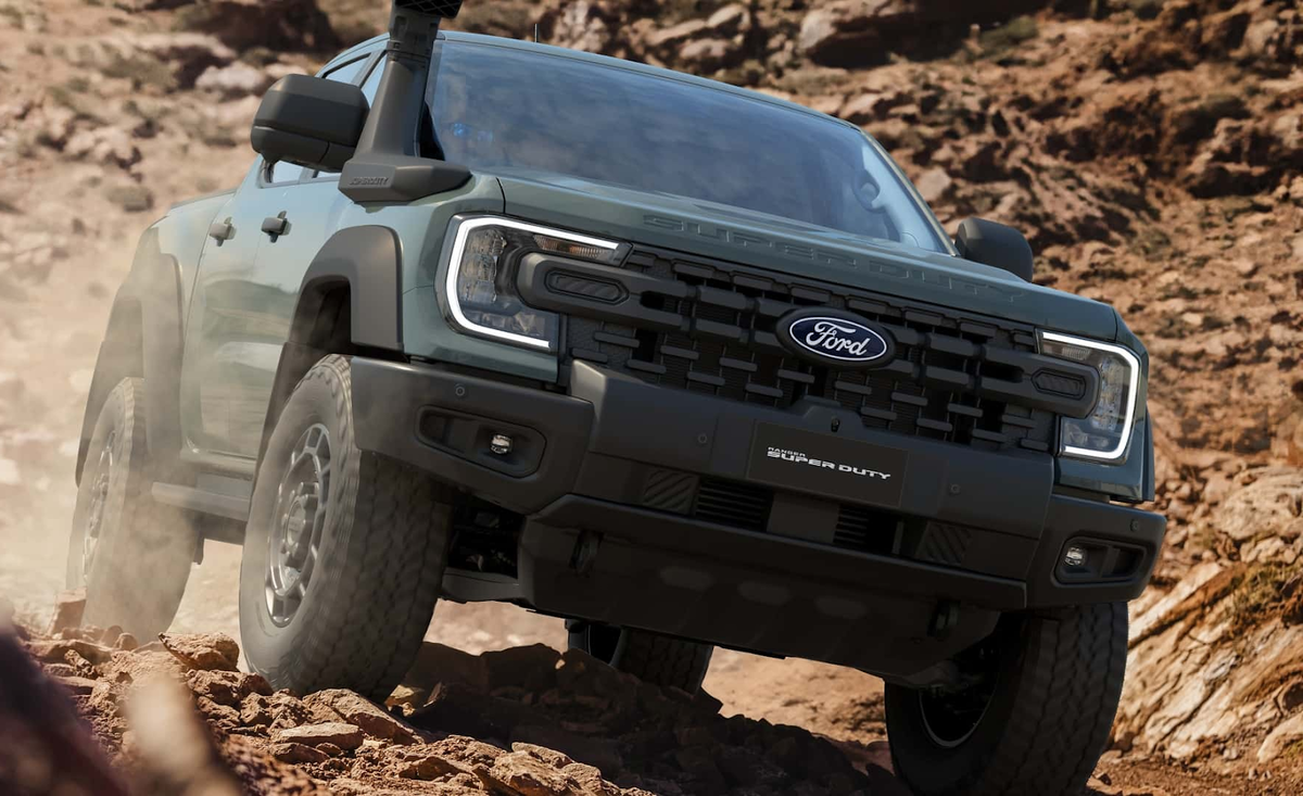 Ford представил экстремальный пикап Ranger Super Duty с впечатляющими возможностями