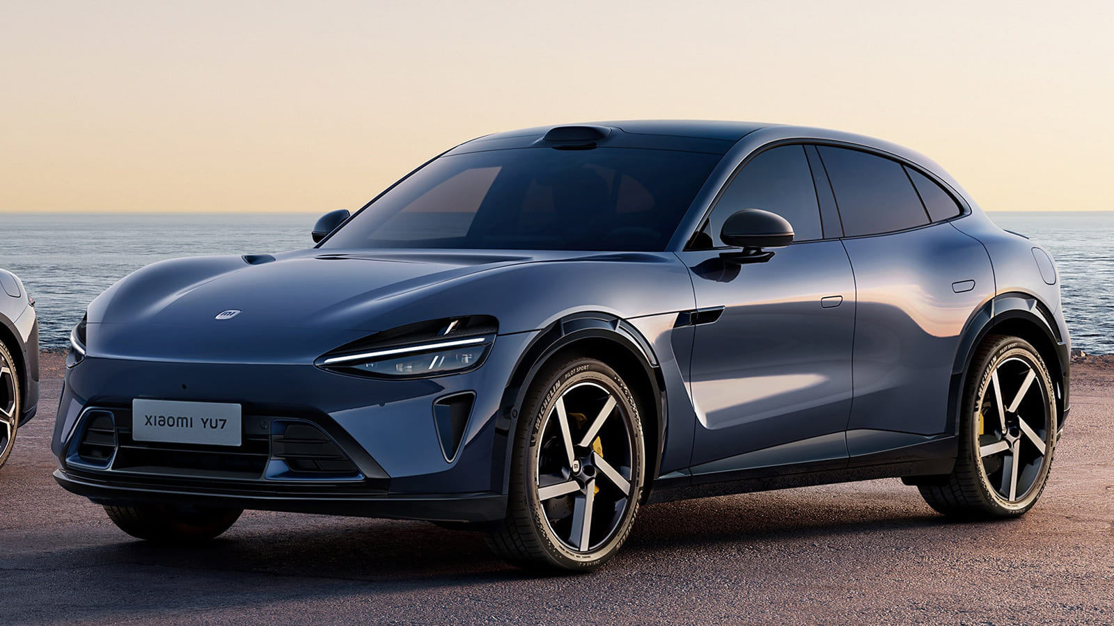 Xiaomi представила электрокроссовер YU7 с роскошной начинкой и ценой как у Camry
