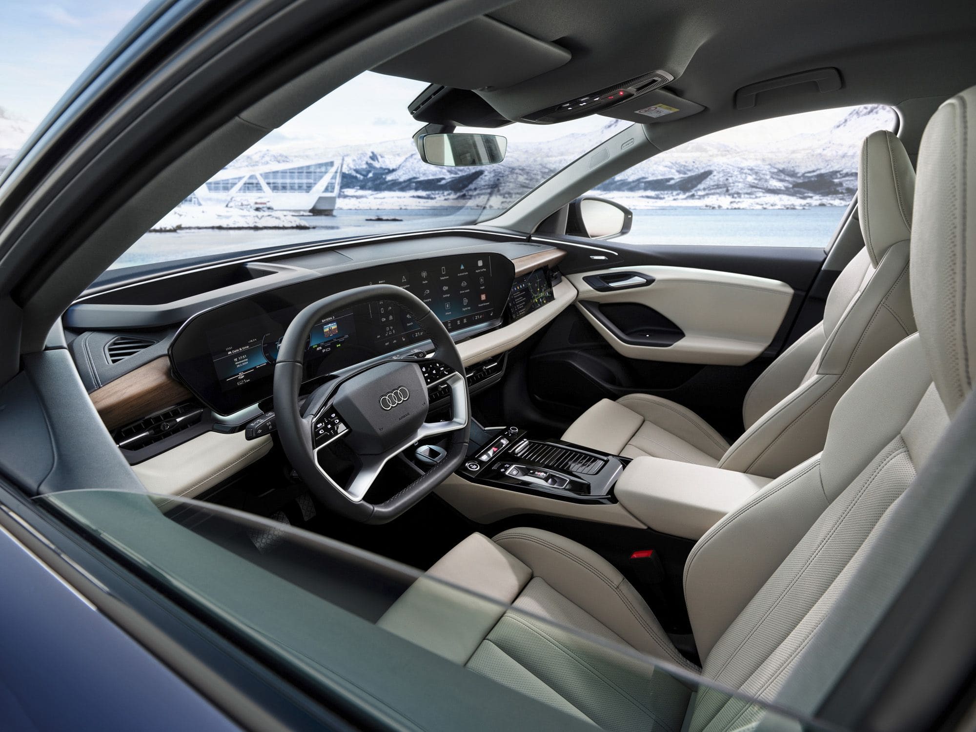 Audi выводит на американский рынок новые электрические кросс-купе Q6 и SQ6 Sportback e-tron