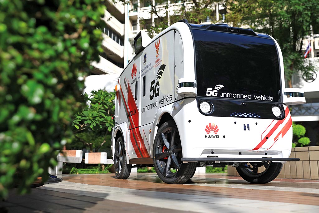 Huawei представит сверхмощную зарядную станцию для грузового электротранспорта