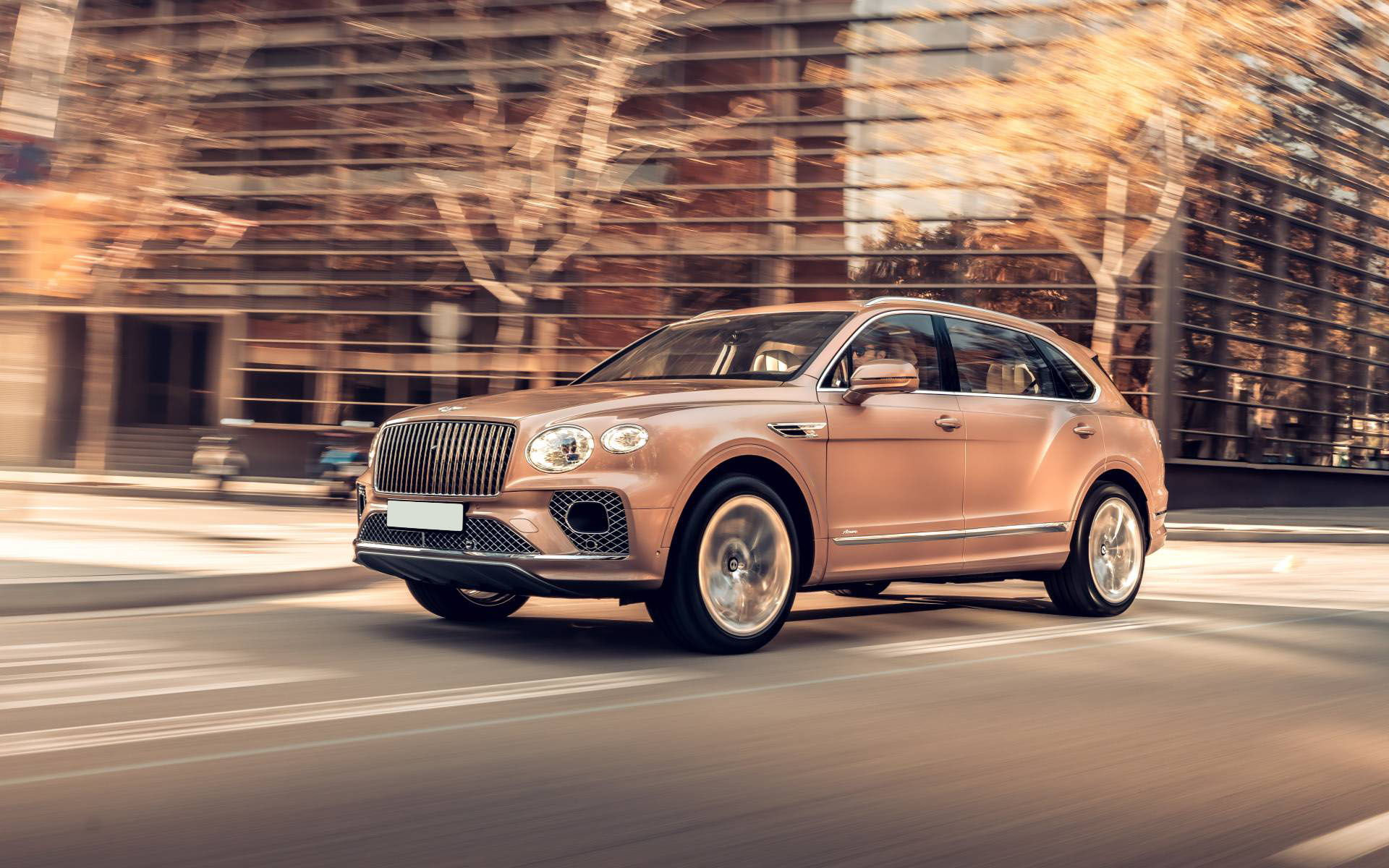 Bentley Bentayga Hybrid: роскошь будущего в гибридном воплощении