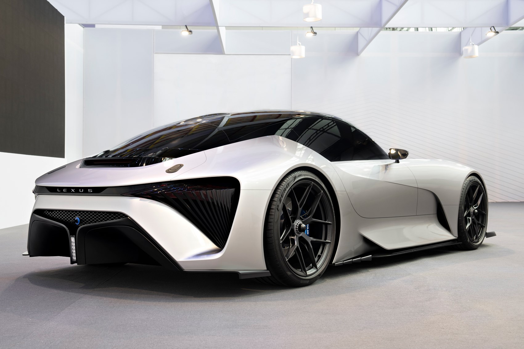 Lexus готовит премиальное спортивное купе на основе новой Toyota Supra