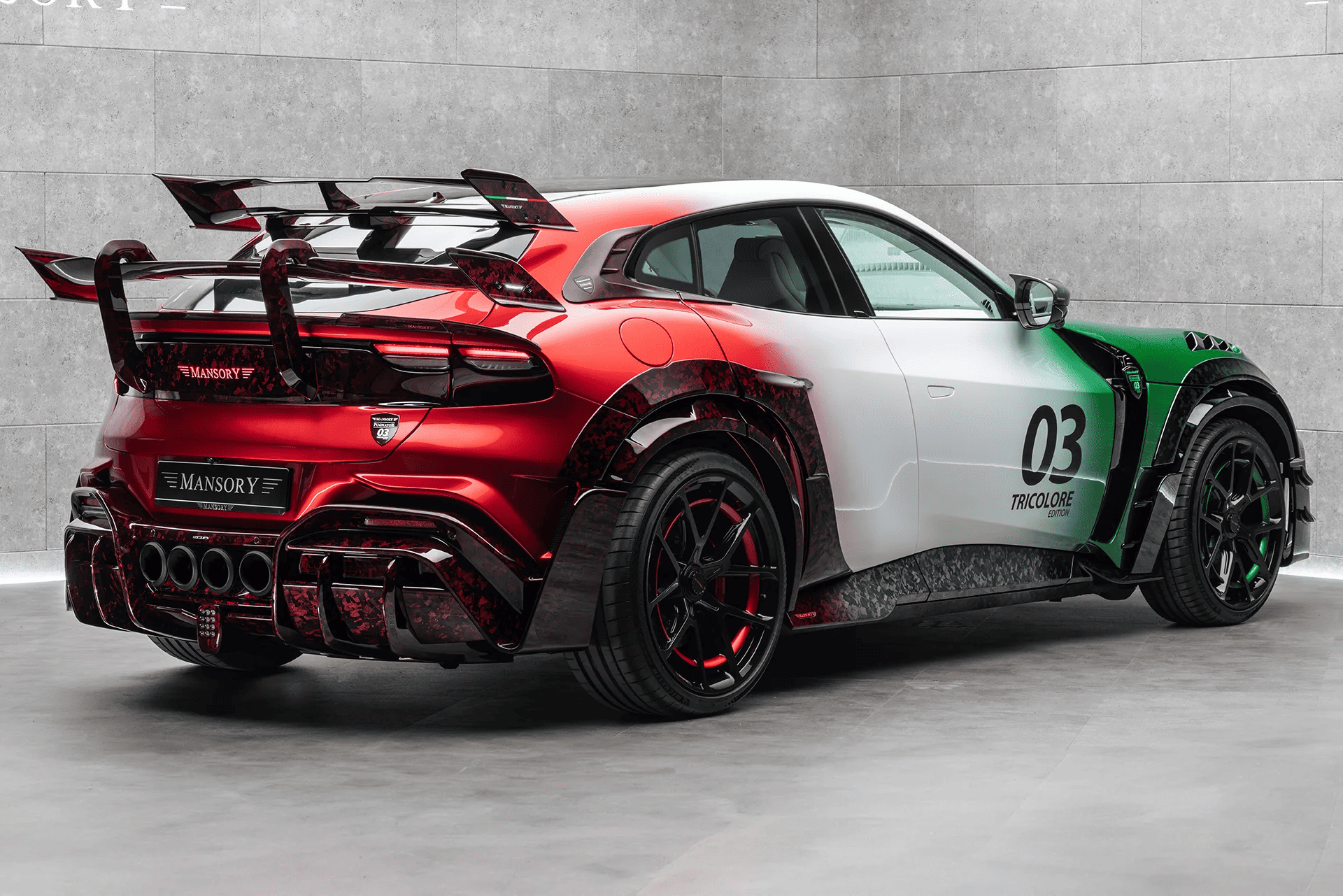 Ferrari Purosangue Pugnator: лимитированный кроссовер с итальянским характером от Mansory