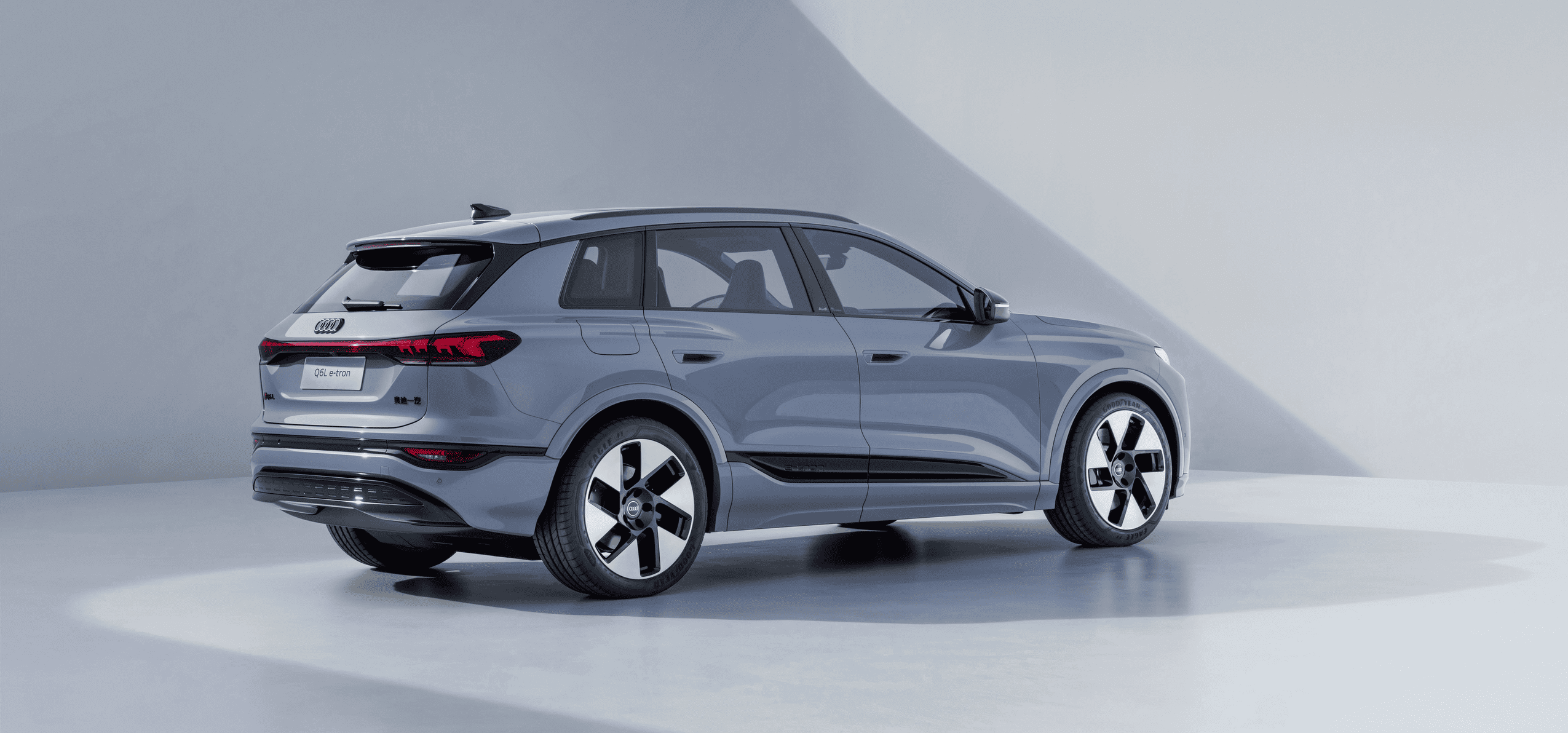 Audi Q6L e-tron: Электрический флагман с технологиями Huawei для китайского рынка