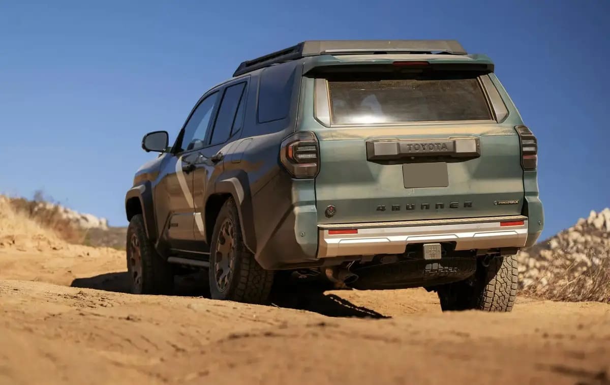 Обновлённый Toyota 4Runner 2026 подорожал в США: минимальные изменения и новые цены