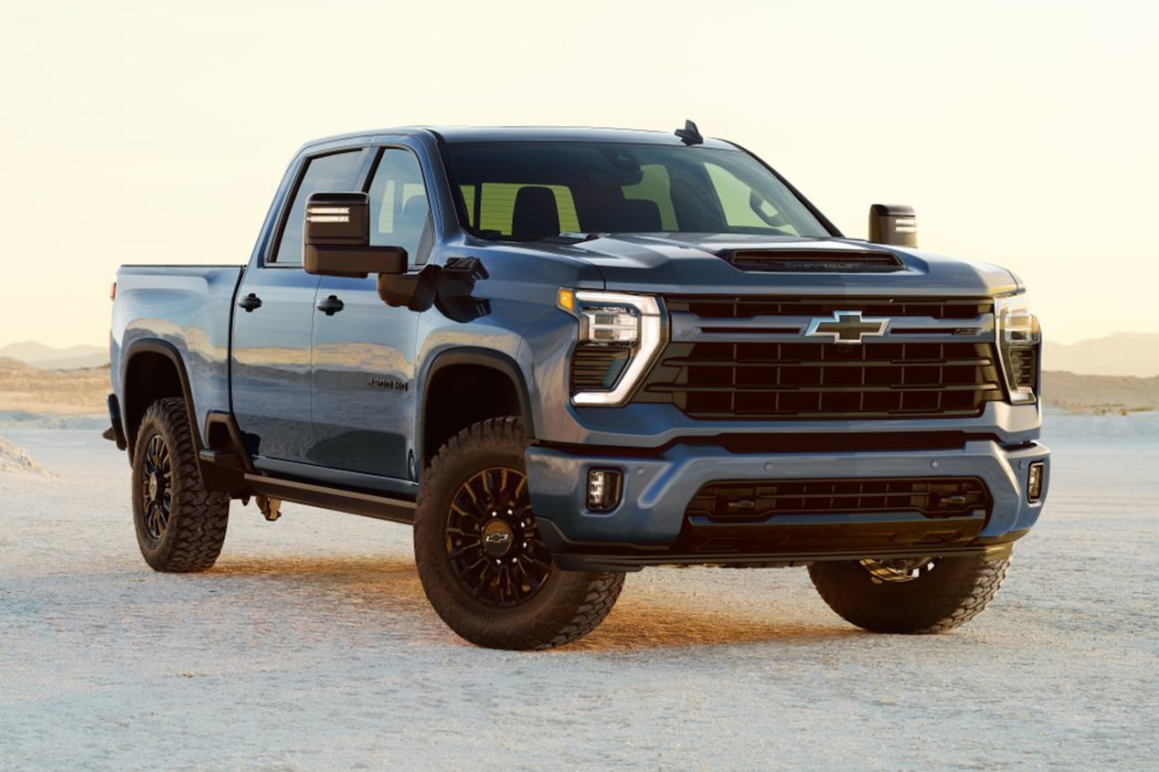 Chevrolet представит обновлённый Silverado HD 2026: изменения дизайна и дата старта производства
