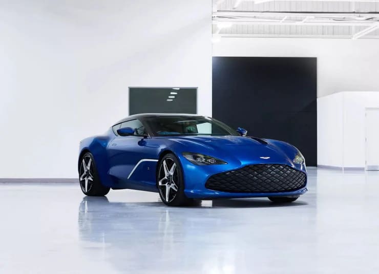 Коллекция редчайших суперкаров Aston Martin Zagato выставлена на продажу в Великобритании
