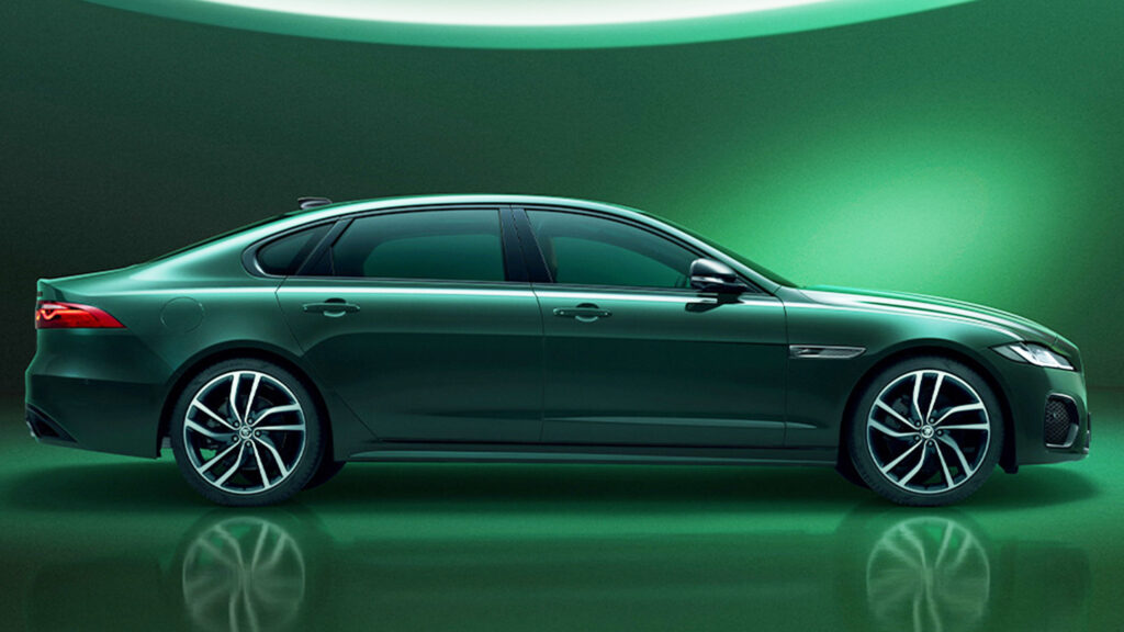 Юбилейный Jaguar XFL: эксклюзивная версия к 90-летию бренда для китайского рынка