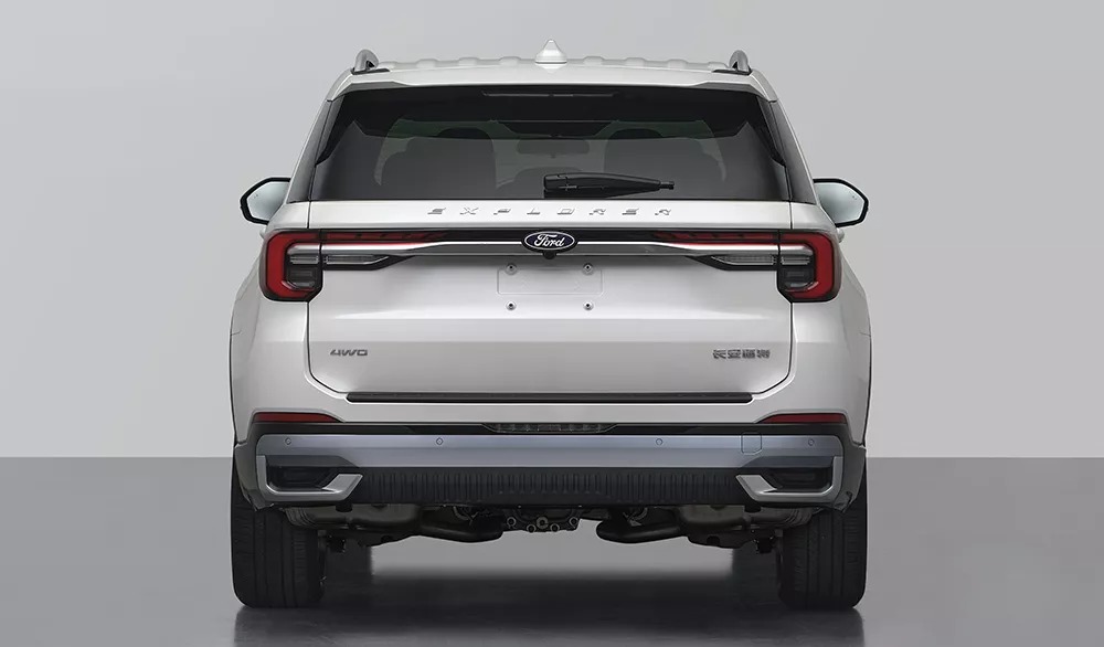 Ford обновил Explorer для Китая: глубокая переработка дизайна и акцентов
