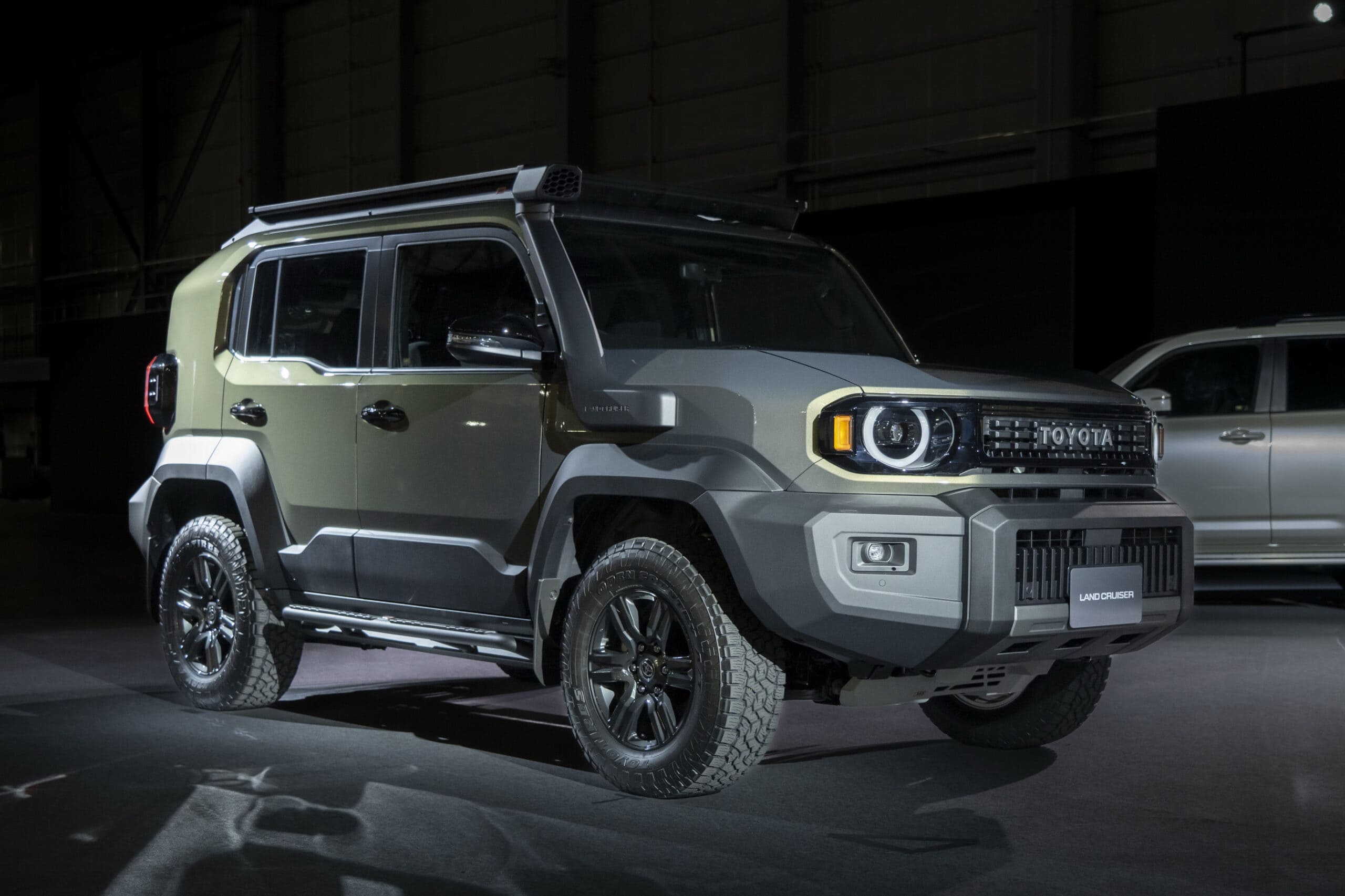 Новый Toyota Land Cruiser FJ 2026: компактный и доступный внедорожник с характером легенды