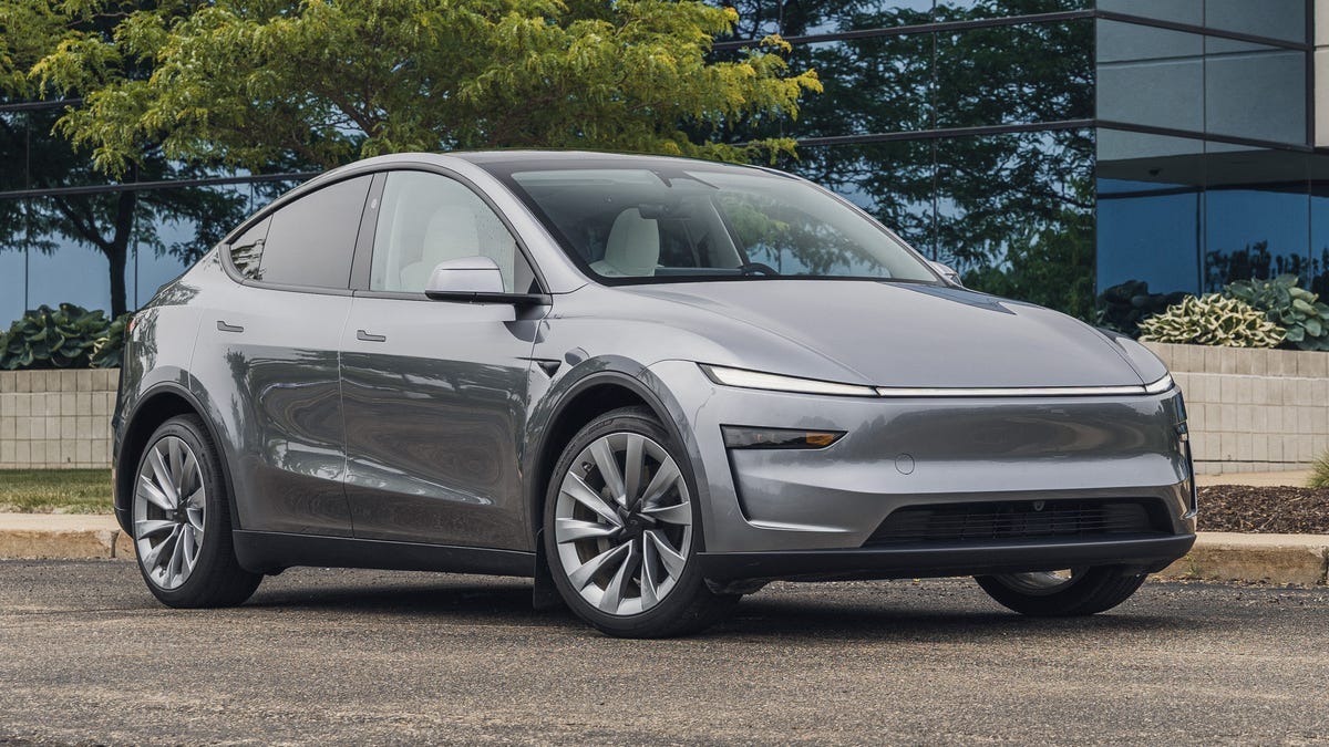 Самые продаваемые автомобили мира в 2025 году: смена лидера и рост рынка