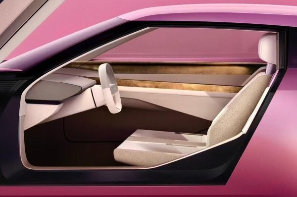 На авторынок вышел новый Jaguar