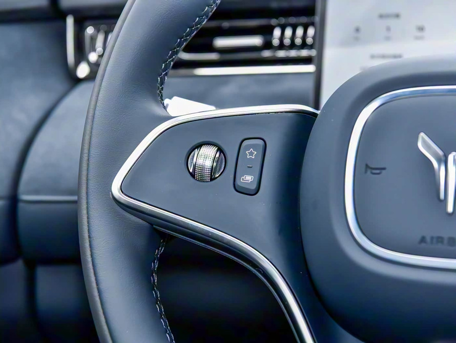 Voyah Free Top 2025 - 22 Voyah Free Top 2025 - 22 | kz.bex-auto.com