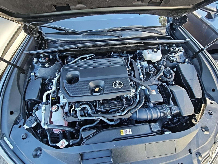 Lexus ES300h 2024 - 15 Lexus ES300h 2024 - 15 | kz.bex-auto.com