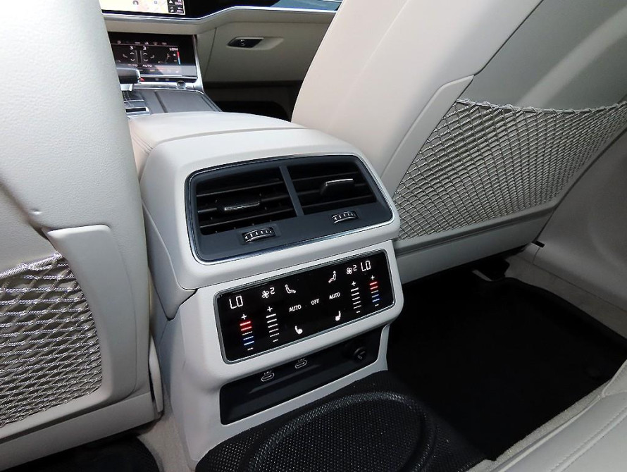 Audi A7 55TFSI quattro Premium 2023 - 18 Audi A7 55TFSI quattro Premium 2023 - 18 | kz.bex-auto.com