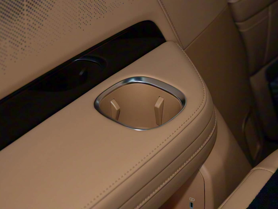 Zeekr 9X Basic 2025 - 77 Zeekr 9X Basic 2025 - 77 | kz.bex-auto.com