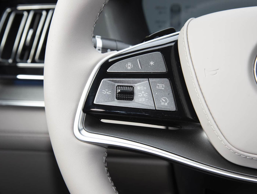 BYD Tang DM-i Basic 2025 - 21 BYD Tang DM-i Basic 2025 - 21 | kz.bex-auto.com