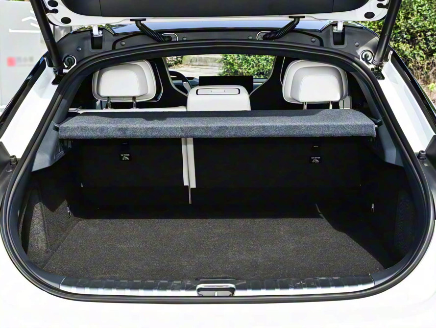 Zeekr 001 Basic 2026 - 70 Zeekr 001 Basic 2026 - 70 | kz.bex-auto.com