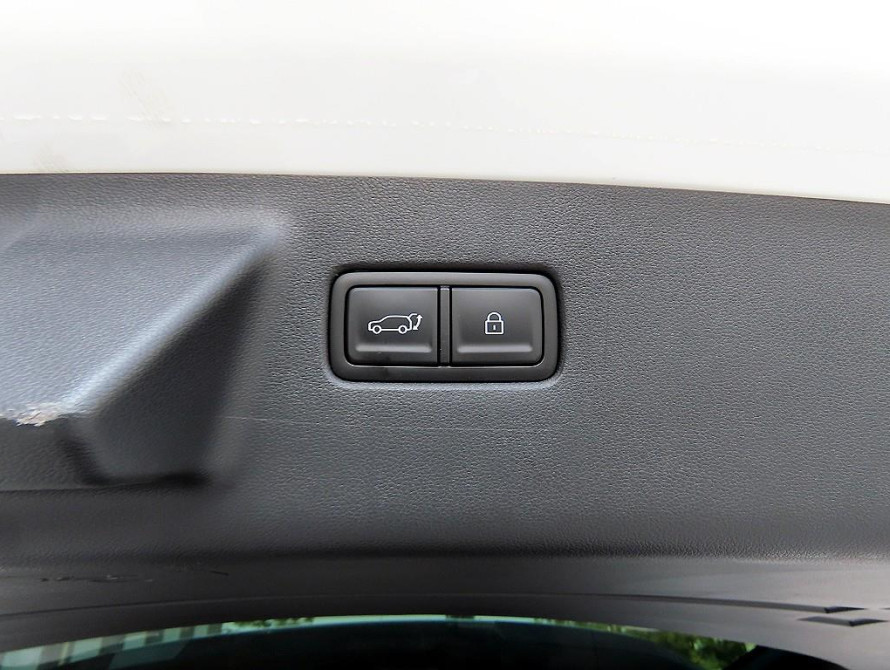 Hyundai Santa Fe Exclusive 2025 - 19 Hyundai Santa Fe Exclusive 2025 - 19 | kz.bex-auto.com