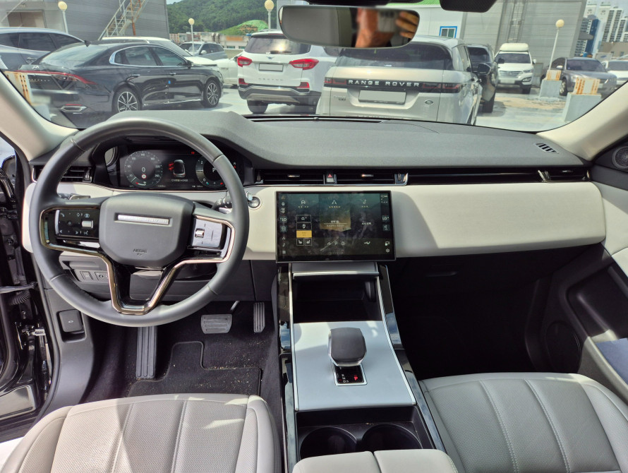 Land Rover Range Rover Evoque P250 S 2023 - 9 Land Rover Range Rover Evoque P250 S 2023 - 9 | kz.bex-auto.com