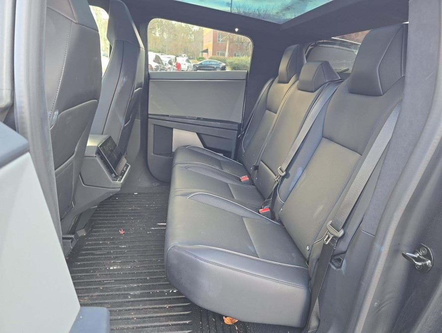 Tesla Cybertruck 2024 - 14 Tesla Cybertruck 2024 - 14 | kz.bex-auto.com