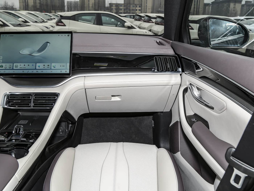 BYD Song Plus EV Mid 2025 - 19 BYD Song Plus EV Mid 2025 - 19 | kz.bex-auto.com